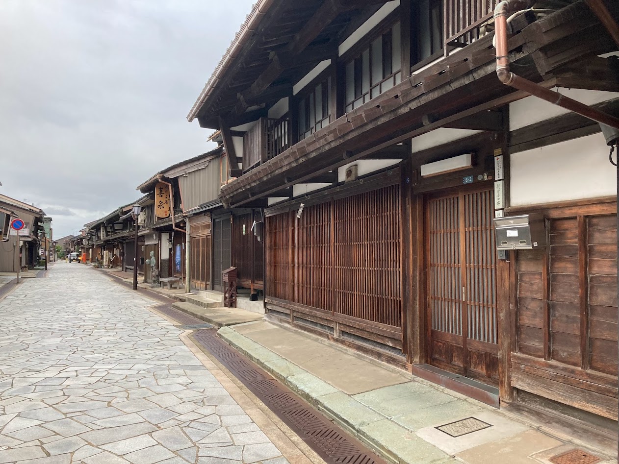 金屋町
