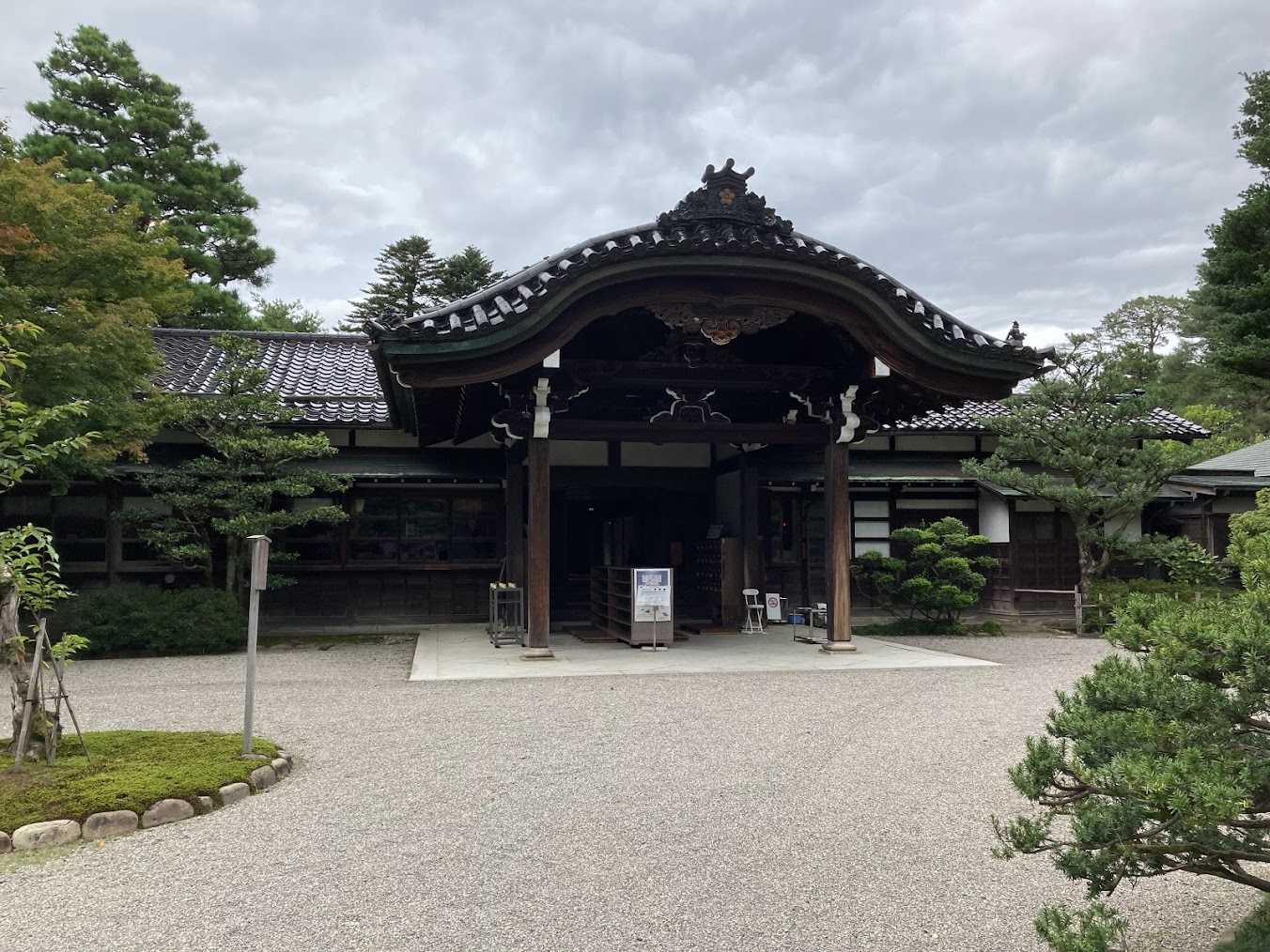 成巽閣